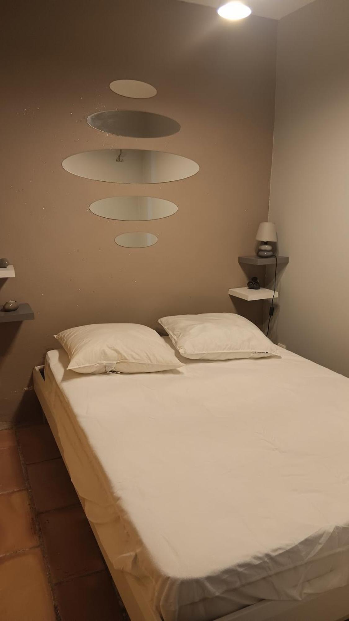 Appartement Pour 4 Personnes Dans Une Rue Tres Calme Saint-Laurent-le-Minier Dış mekan fotoğraf